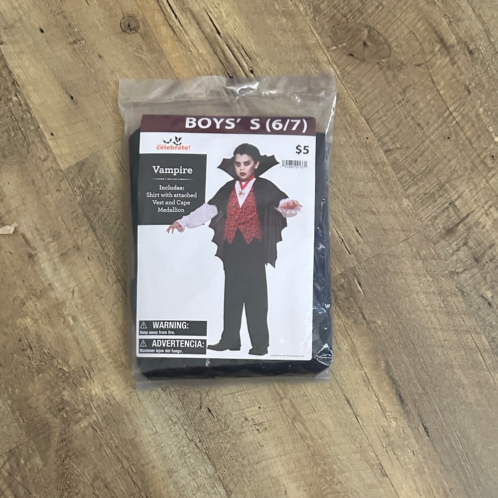 Boys' Vampire Costume - Black and Red